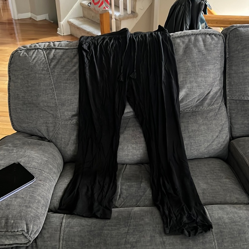 Brand new workout tags soft cotton pants size XL.